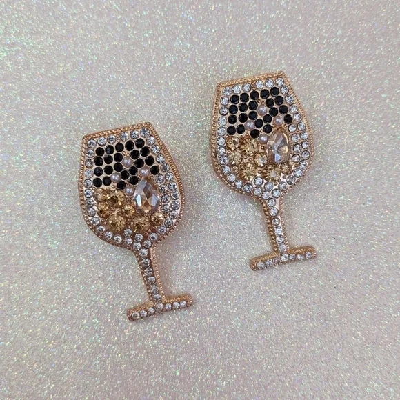Rhinestone crystal bling wine stud earrings - Picture 7 of 8